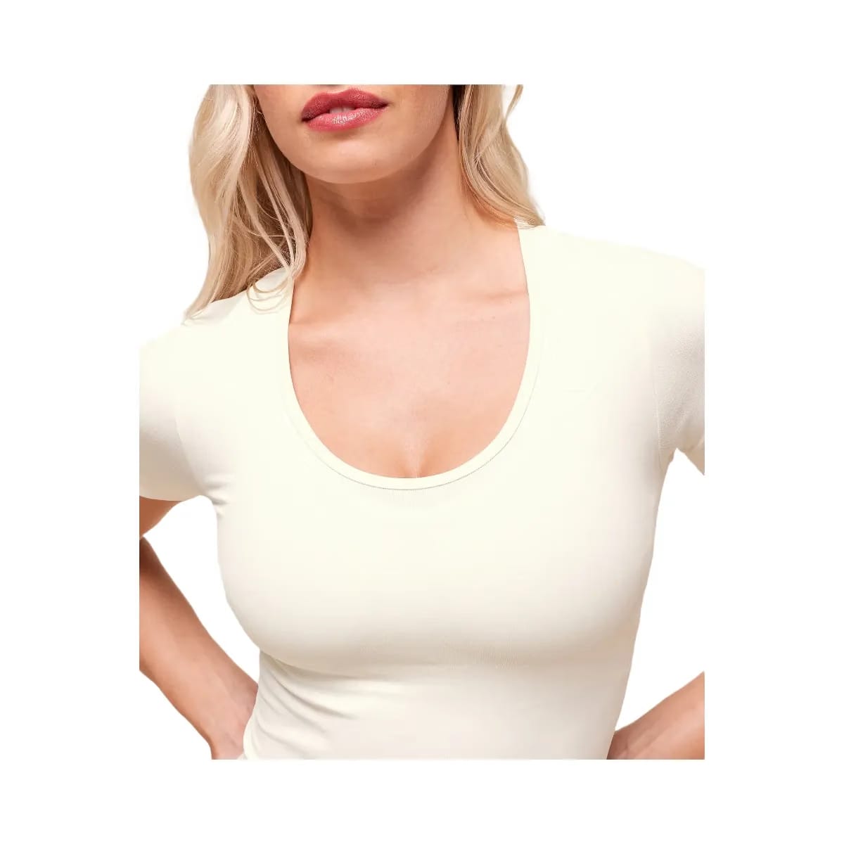 Gymshark Everyday Seamless Tight Fit Crew Neck Tee - Soft White