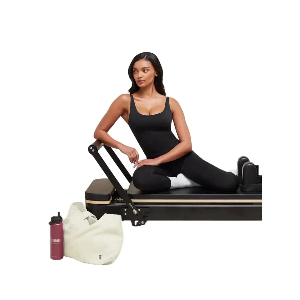 Gymshark Soft Sculpt Tank With Shelf Black