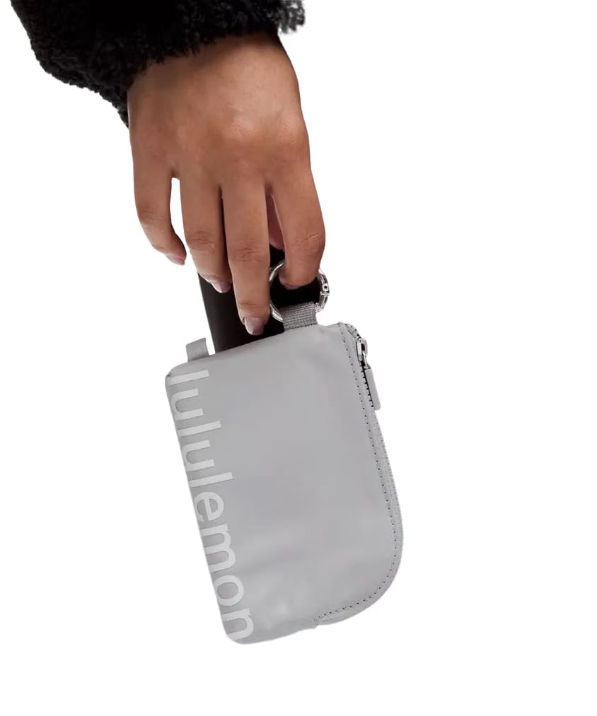 Lululemon Clippable Card Pouch Silver Drop/Vapor