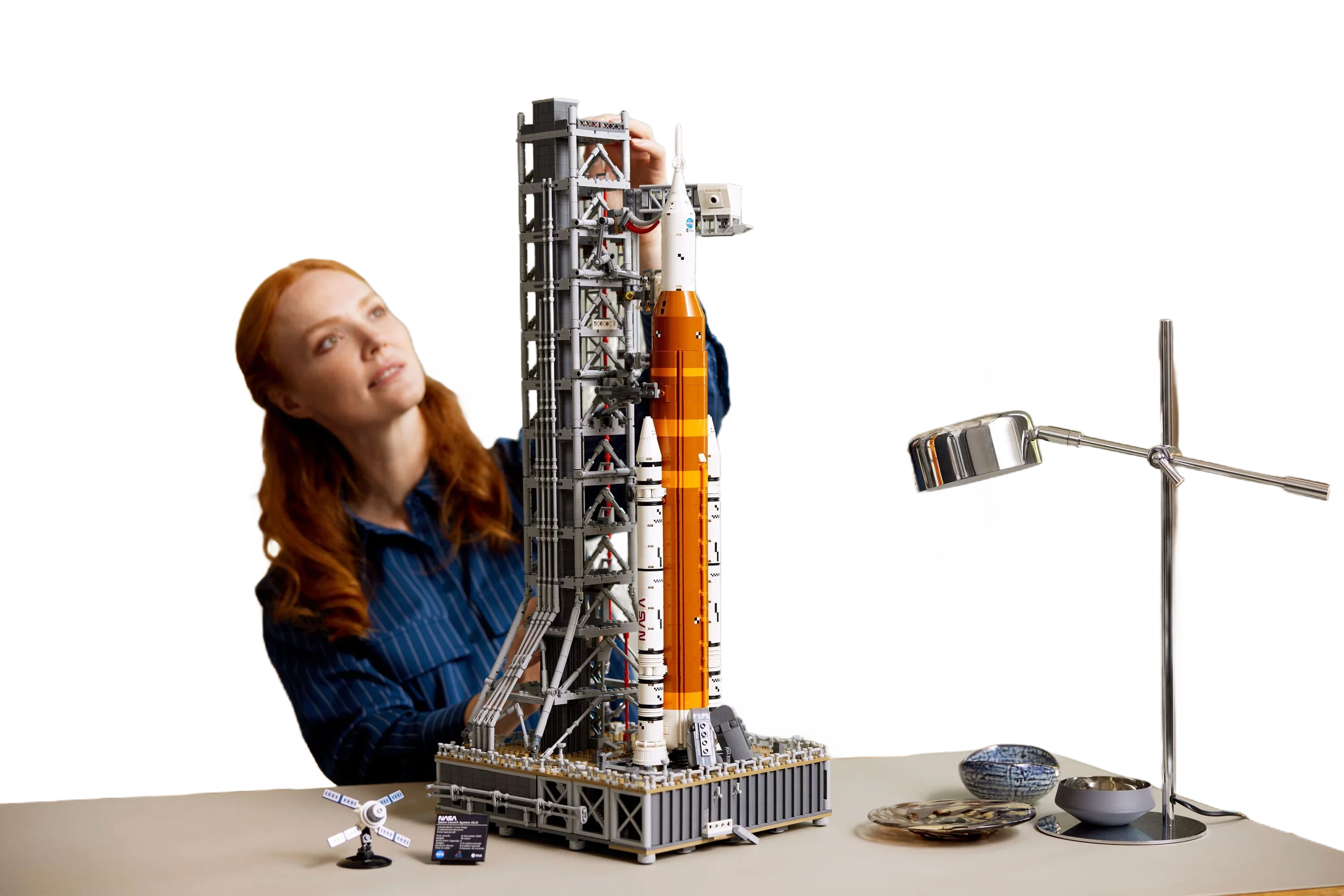 Lego NASA Artemis Space Launch System