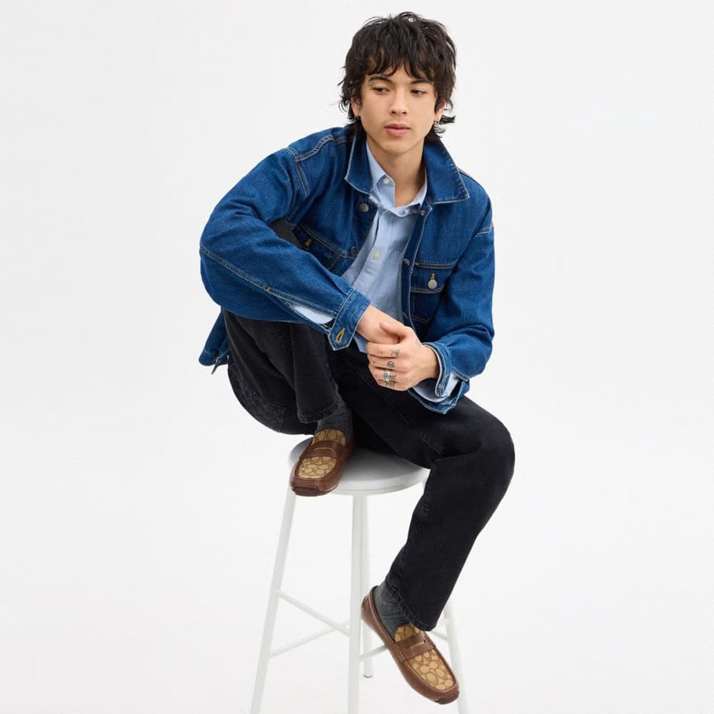 Men's Coach Liam Driver In Signature Jacquard Dark Saddle