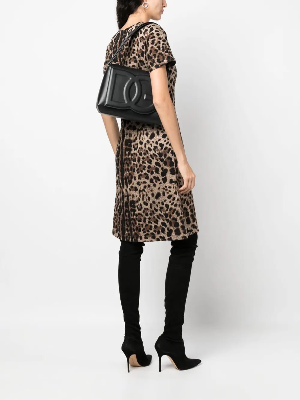 DG Logo shoulder bag