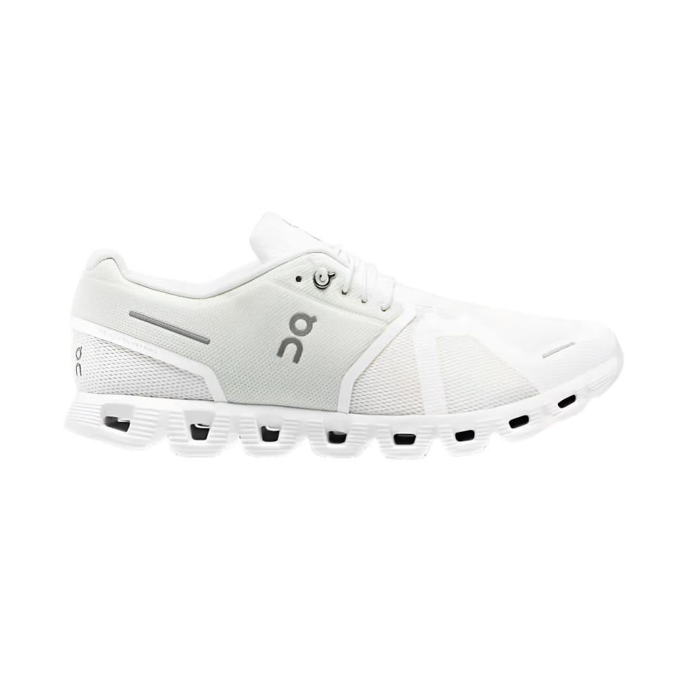 On Running Cloud 5 Undyed-White | White