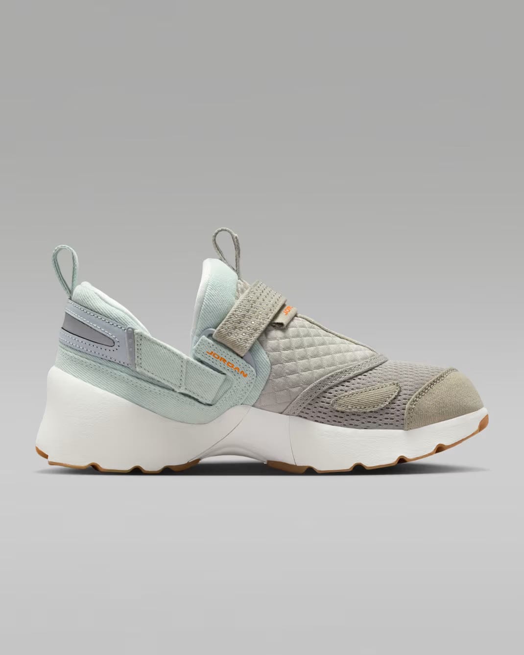Jordan Trunner LX Women's shoes