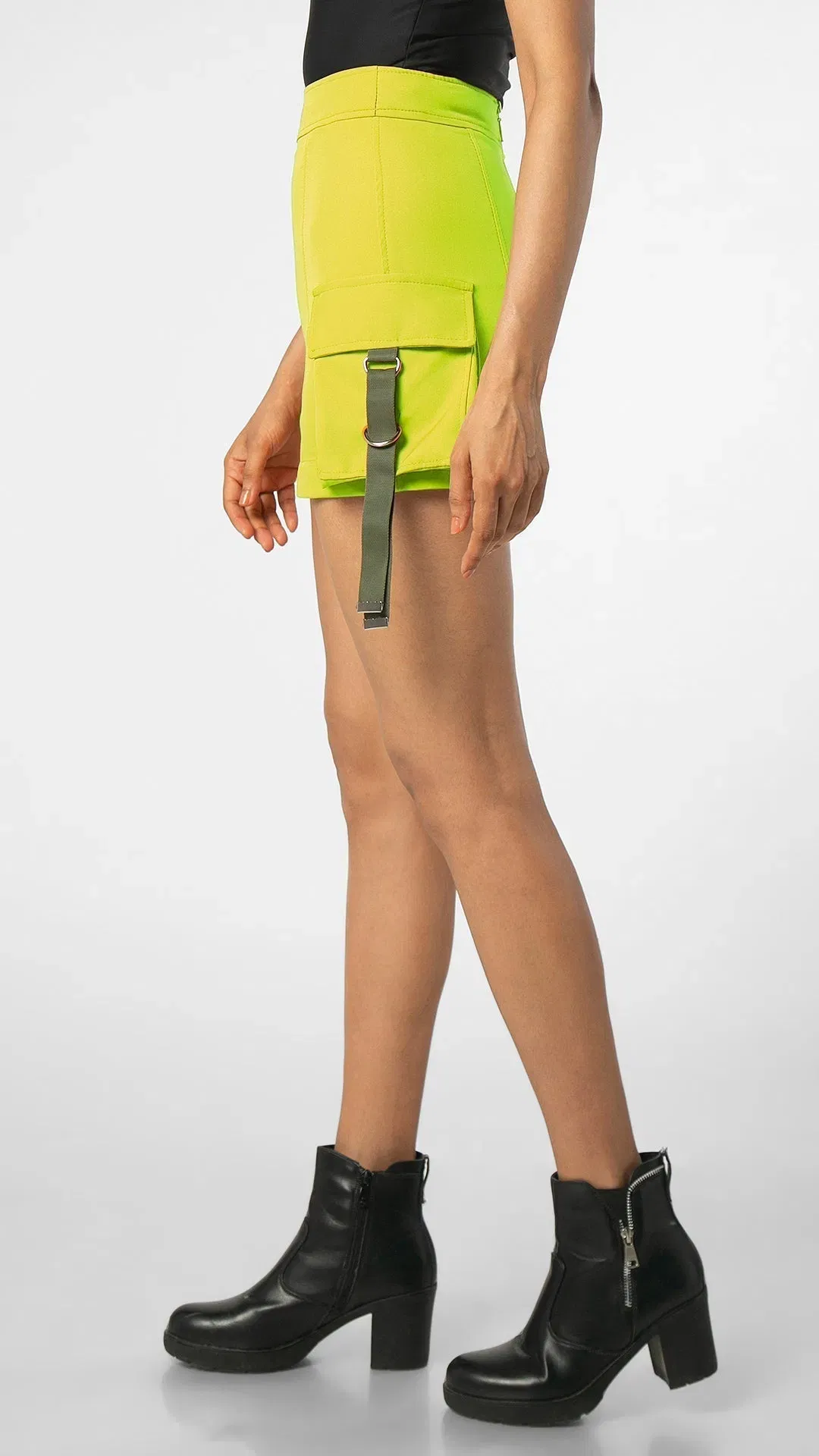 NEON POCKETED SKIRT