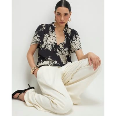 Black Floral Short Sleeve Top