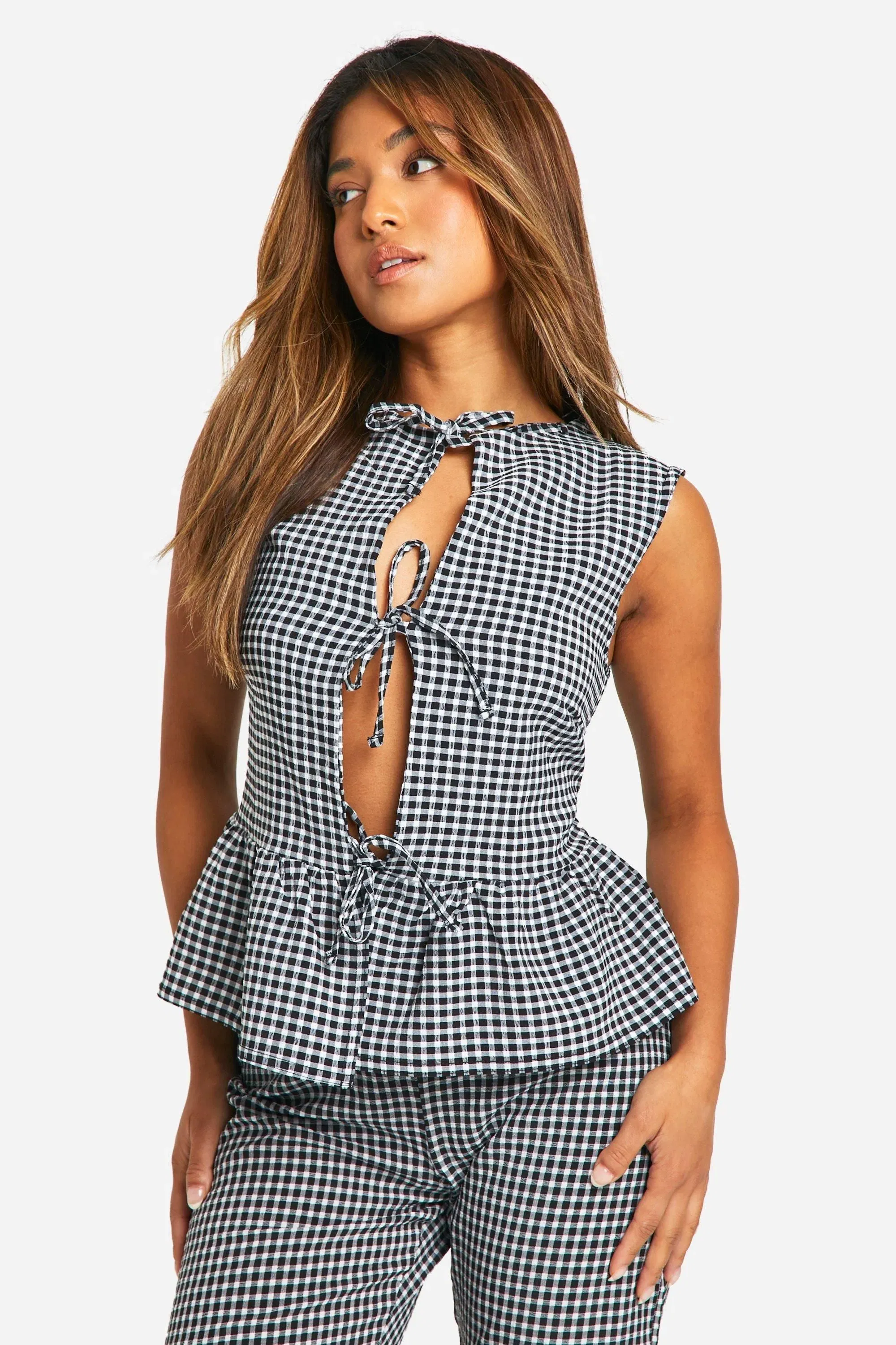 Petite Seersucker Gingham Tie Front Peplum Top
