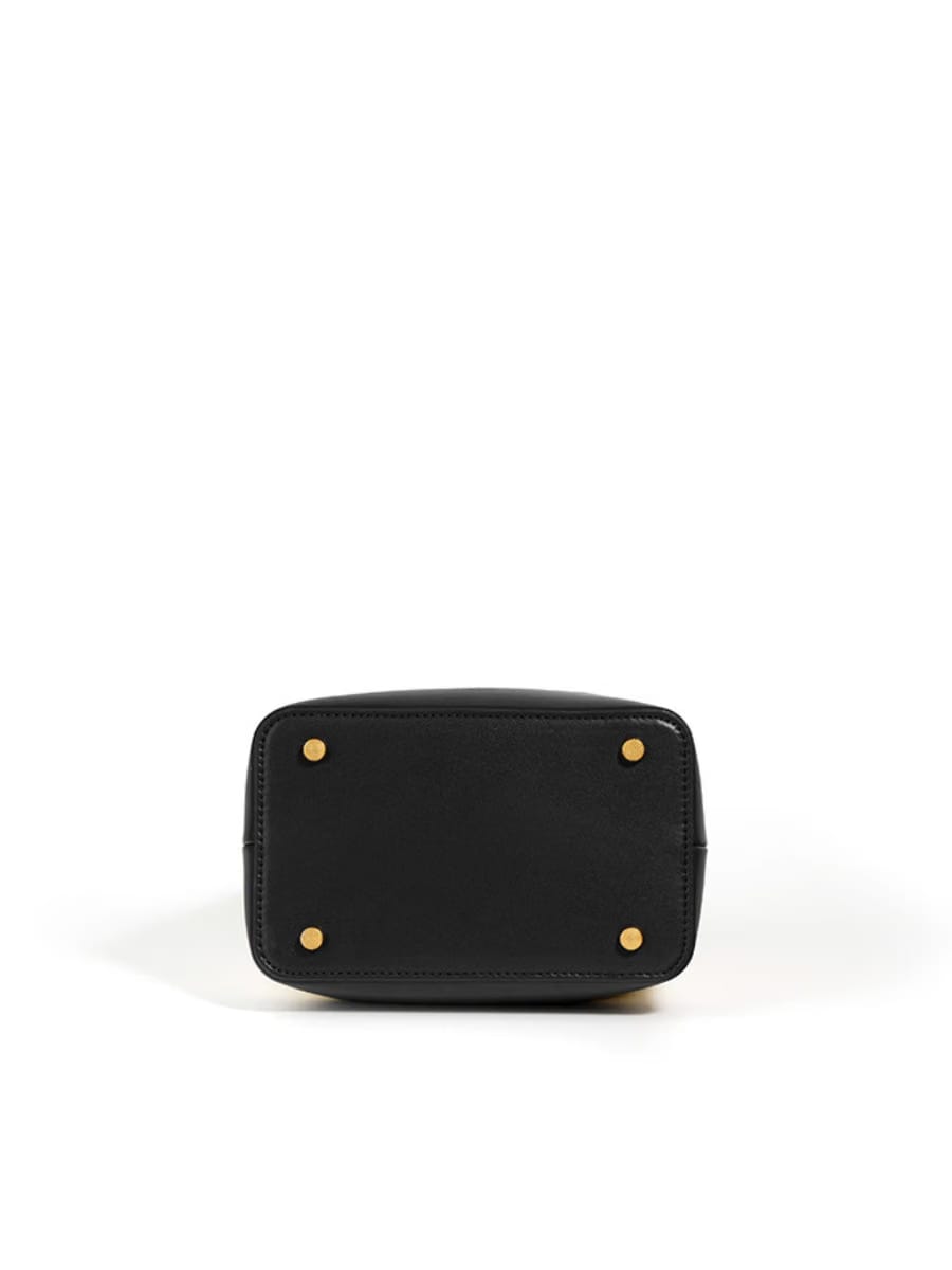 Sylvia - Ladies Leather Bucket Bag | Black