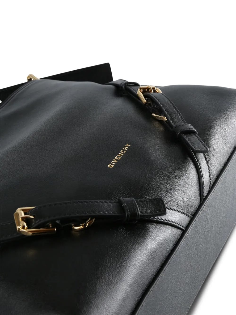 buckle-strap leather shoulder bag