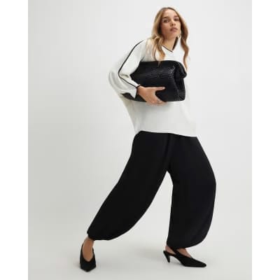 Cream Tipped Batwing Sleeve Top