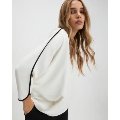 Cream Tipped Batwing Sleeve Top
