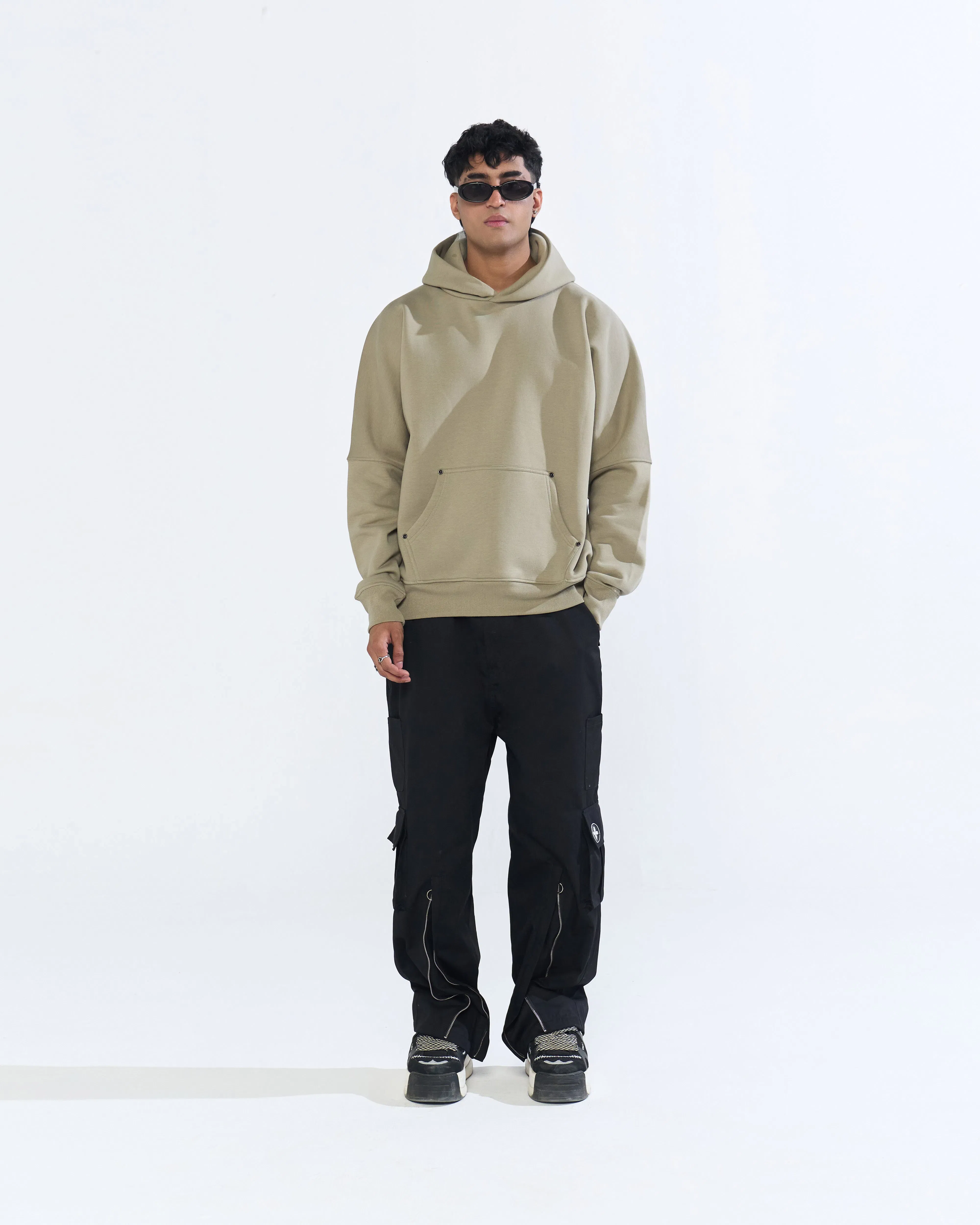 SIGNATURE HOODIE (PISTA GREEN)