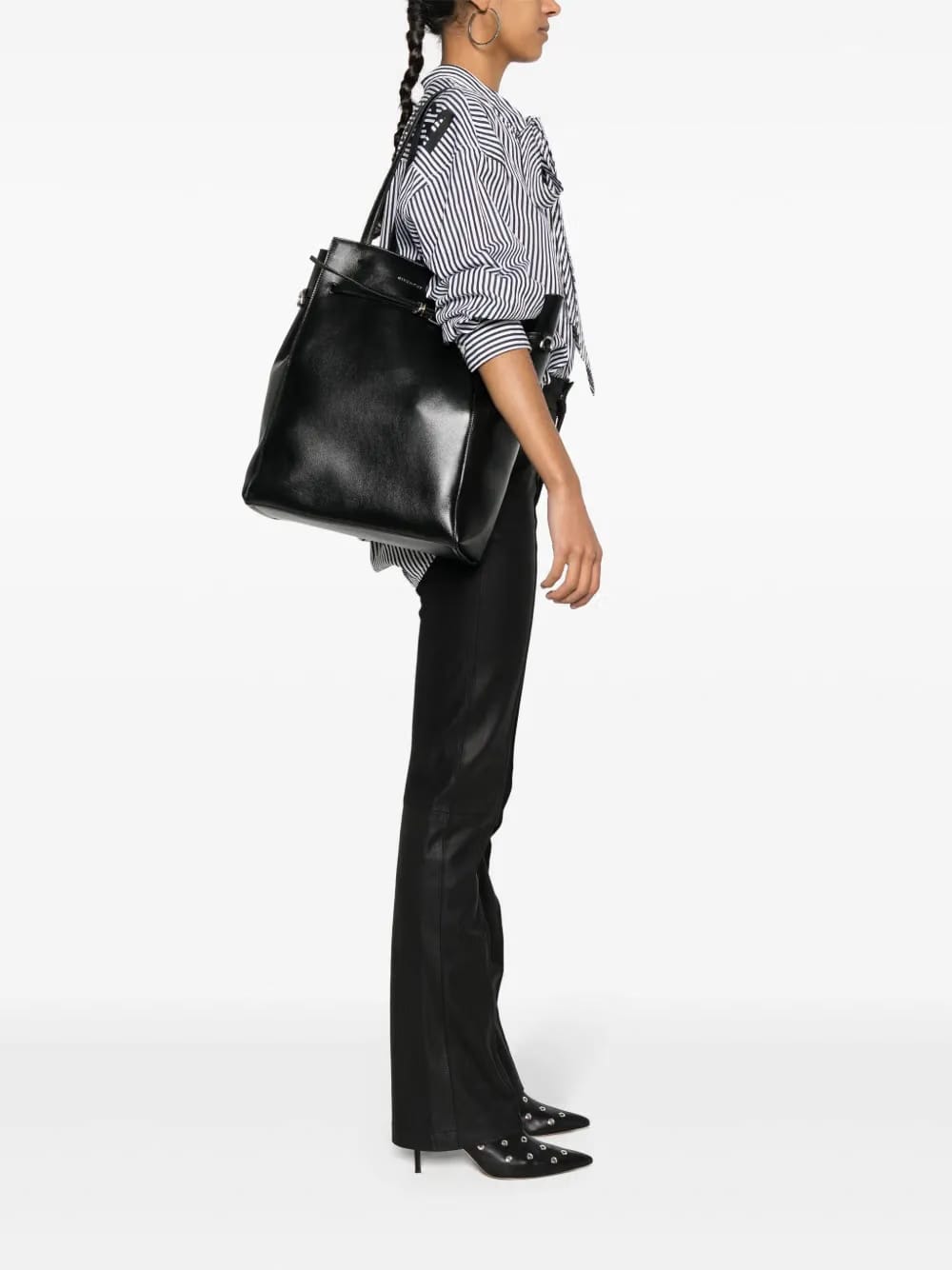 medium Voyou leather tote bag