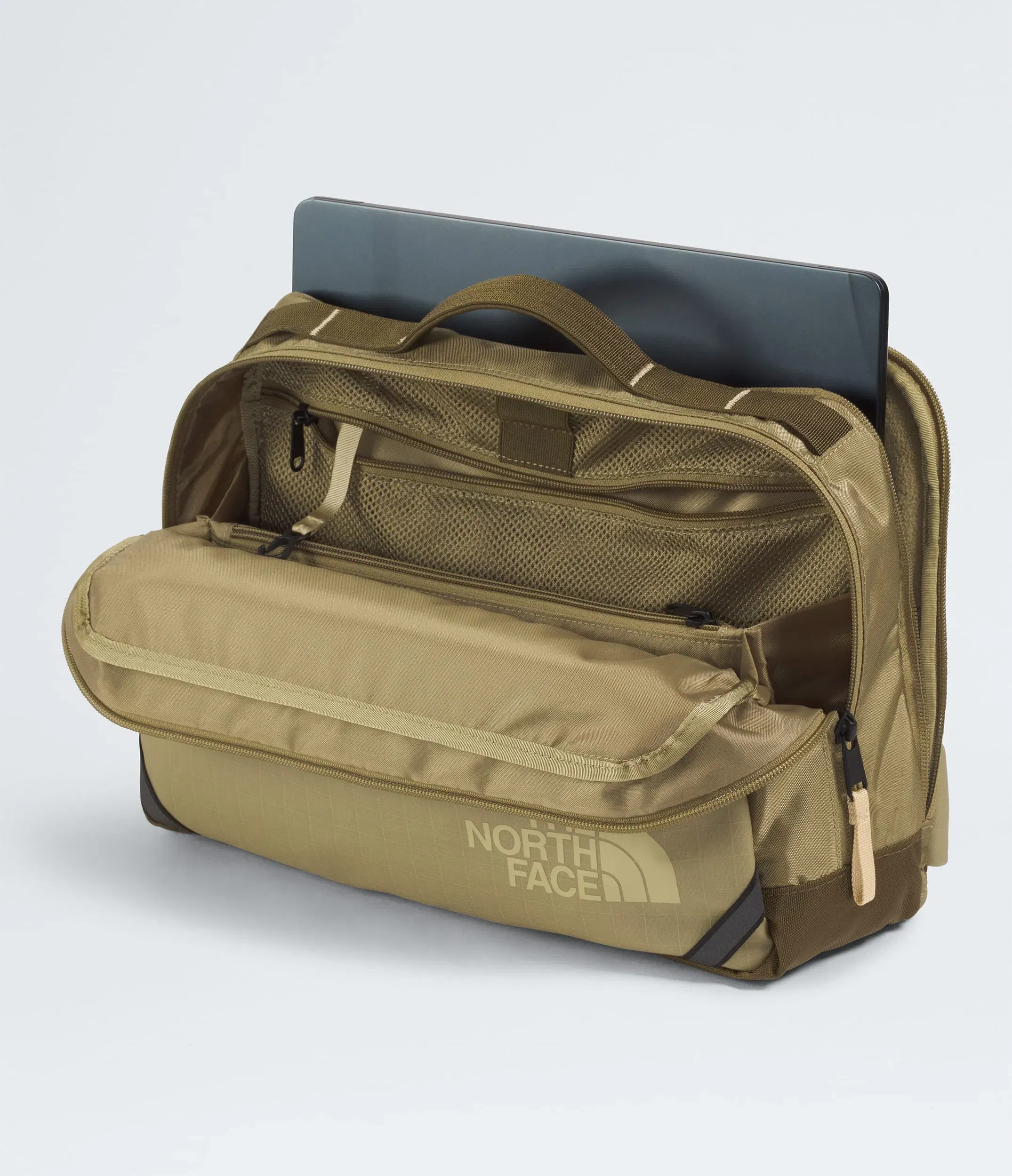 The North Face Base Camp™ Voyager Sling Cedar-Sycamore-Khaki Stone