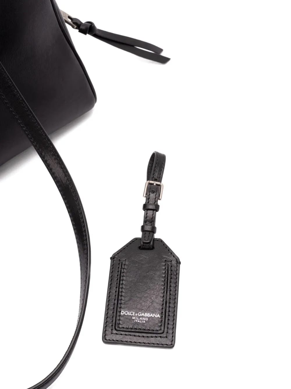 leather travel bag