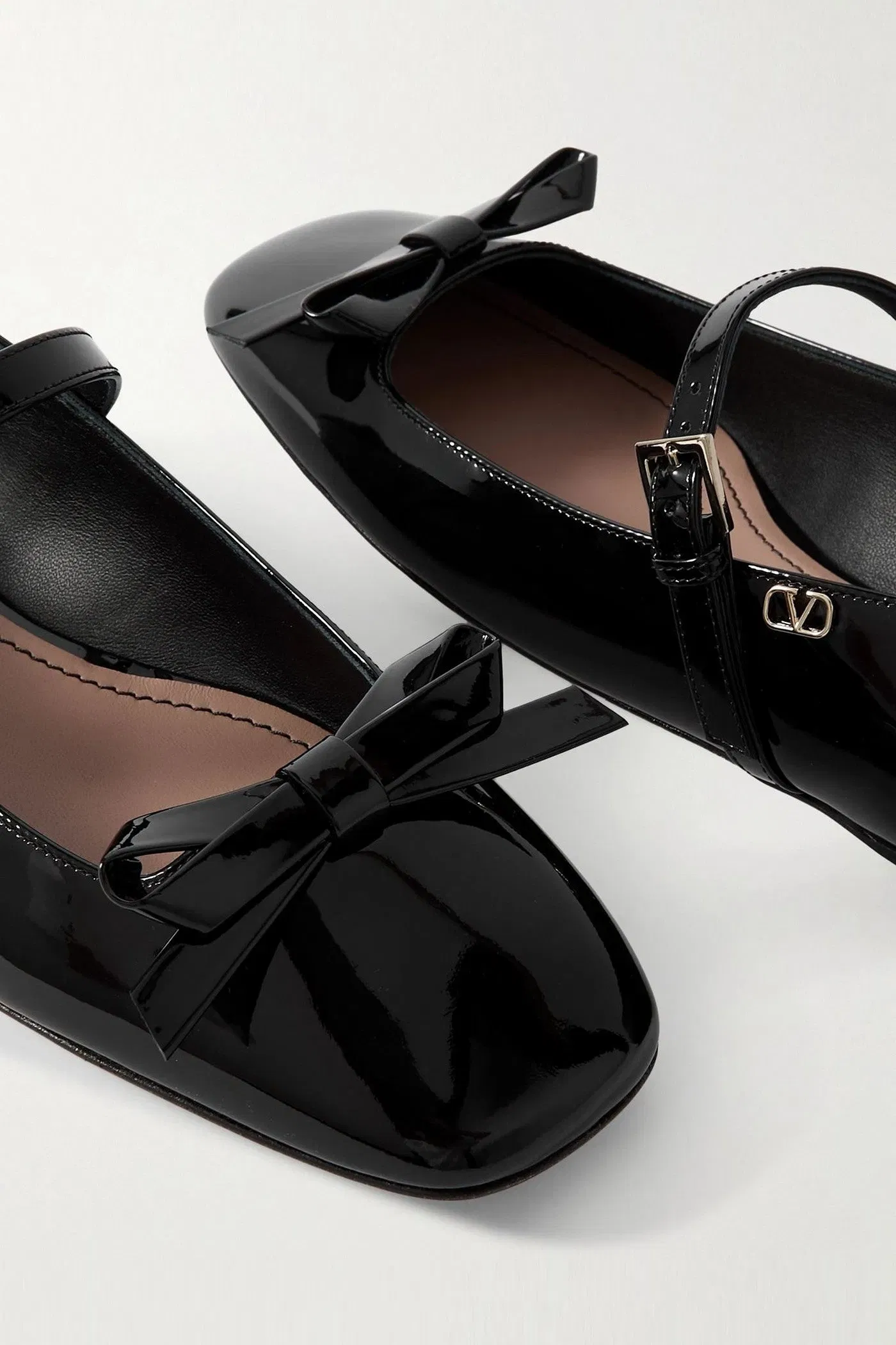 Valentino Garavani Bow-Detailed Patent-Leather Mary Jane Flats Black Women's