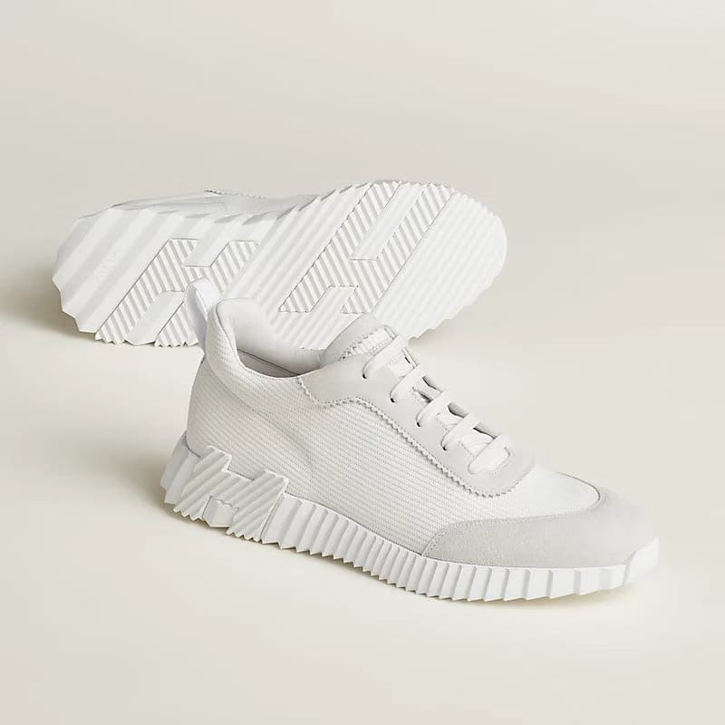 Bouncing sneaker