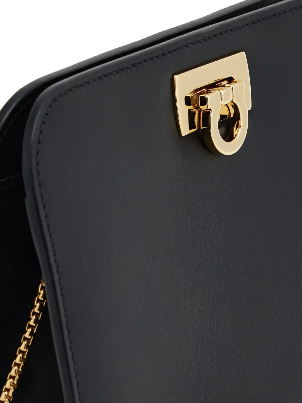 Wanda leather mini bag