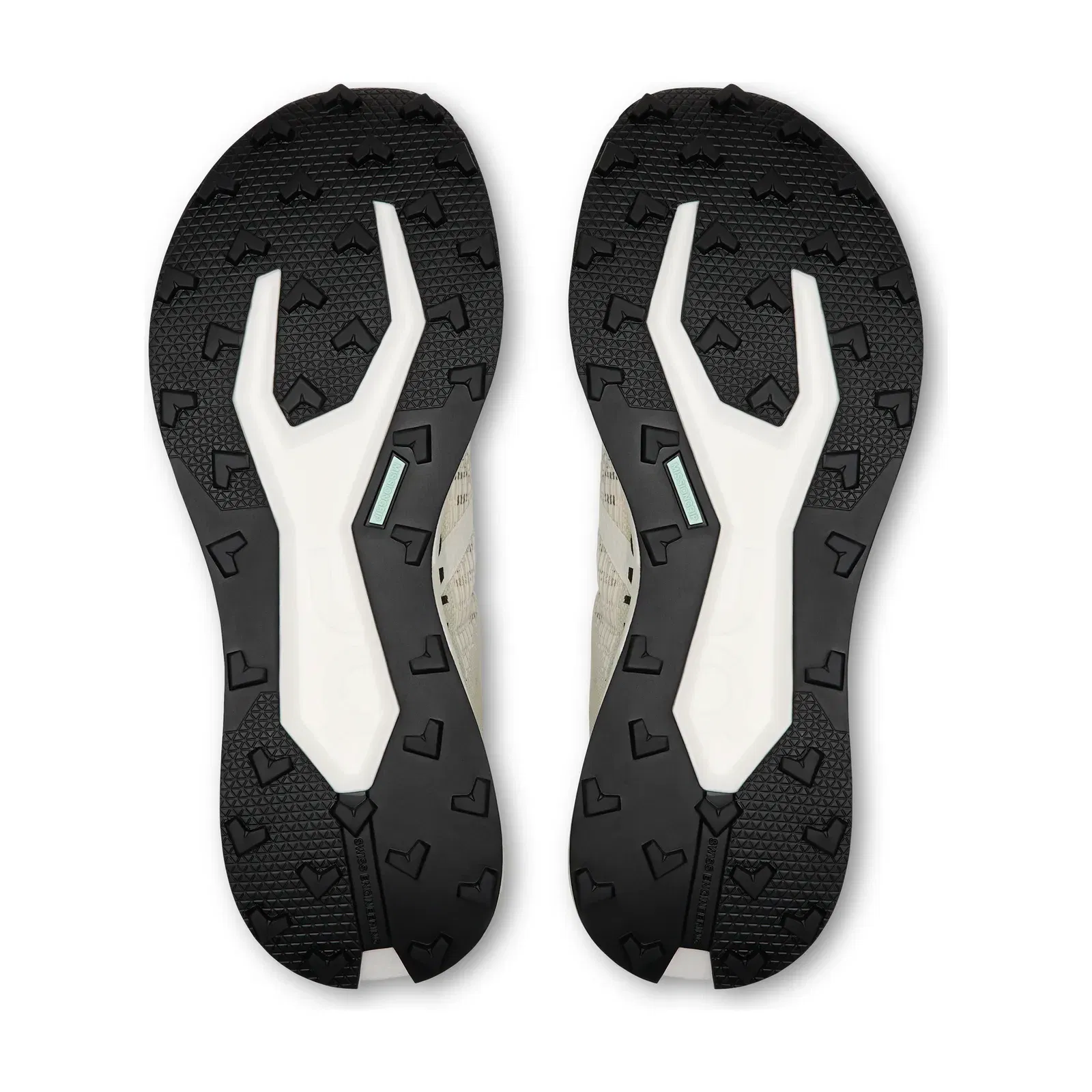 On Cloudultra Pro Ivory Iceberg (Women'S)