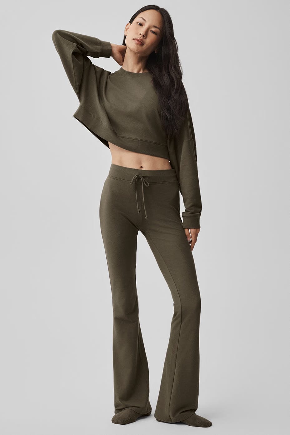 Cropped Sway Crew Neck Pullover