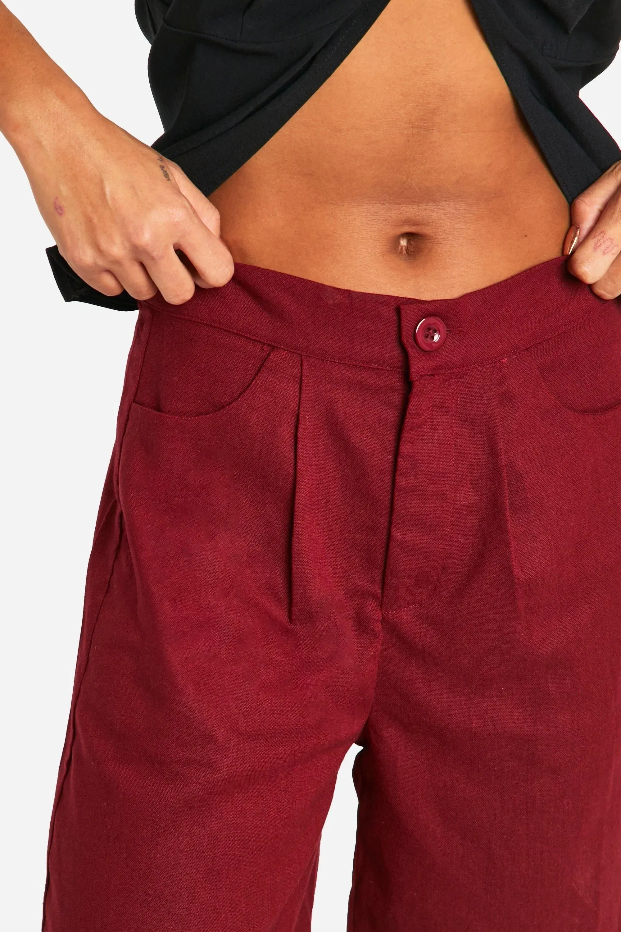 Tailored Linen Look Midi Shorts