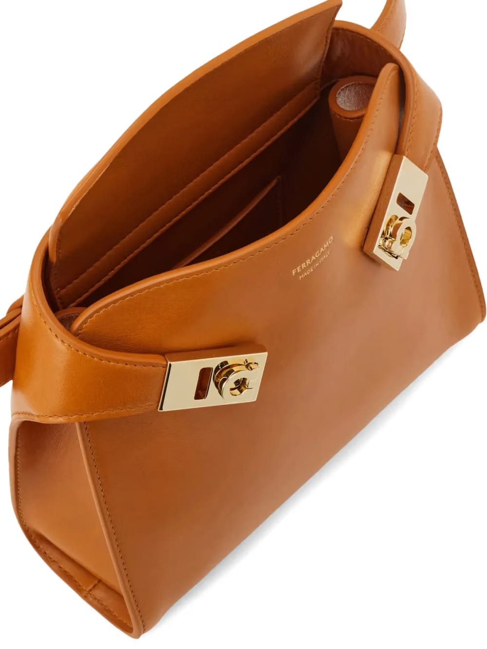 Hug logo-detail belt bag