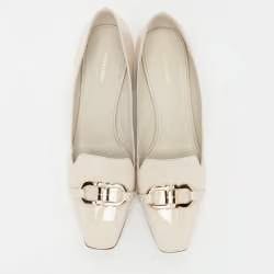 Salvatore Ferragamo Cream Patent Leather Gancini Block Heel Pumps