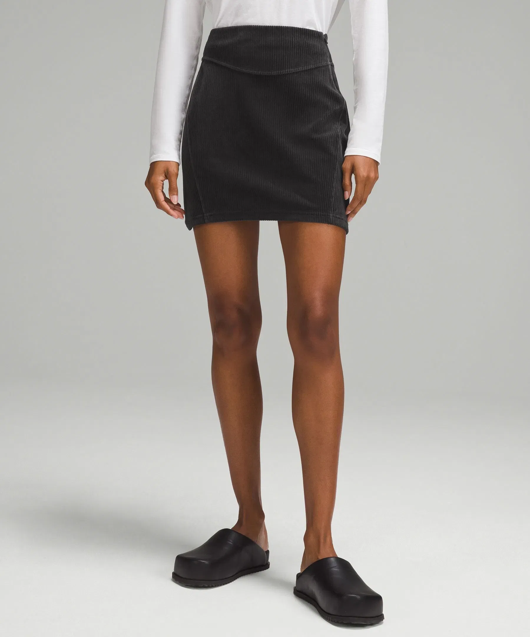 Lululemon Scuba Mid-Rise Mini Skirt *Velvet Cord