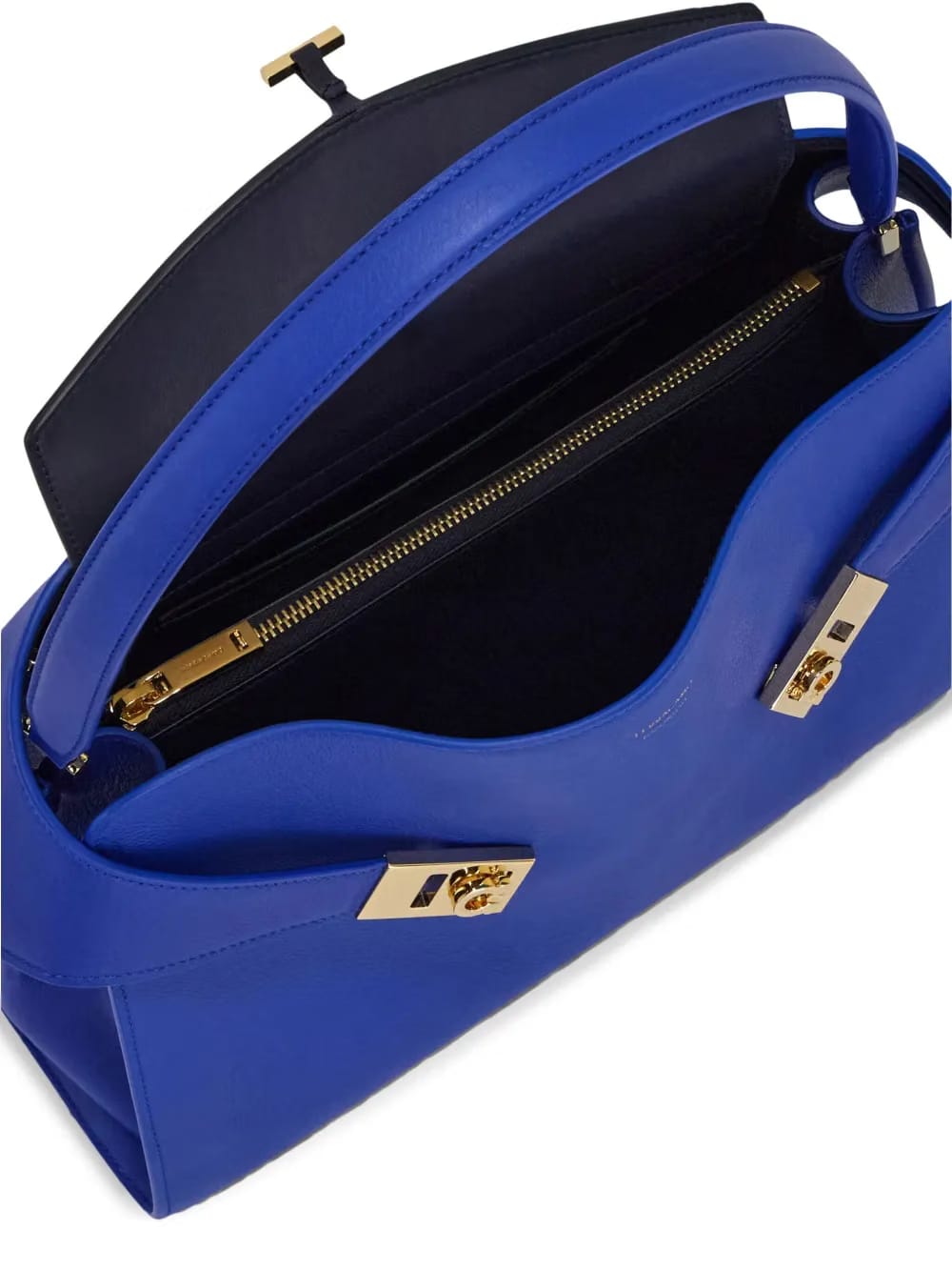 medium Soft Hug shoulder bag