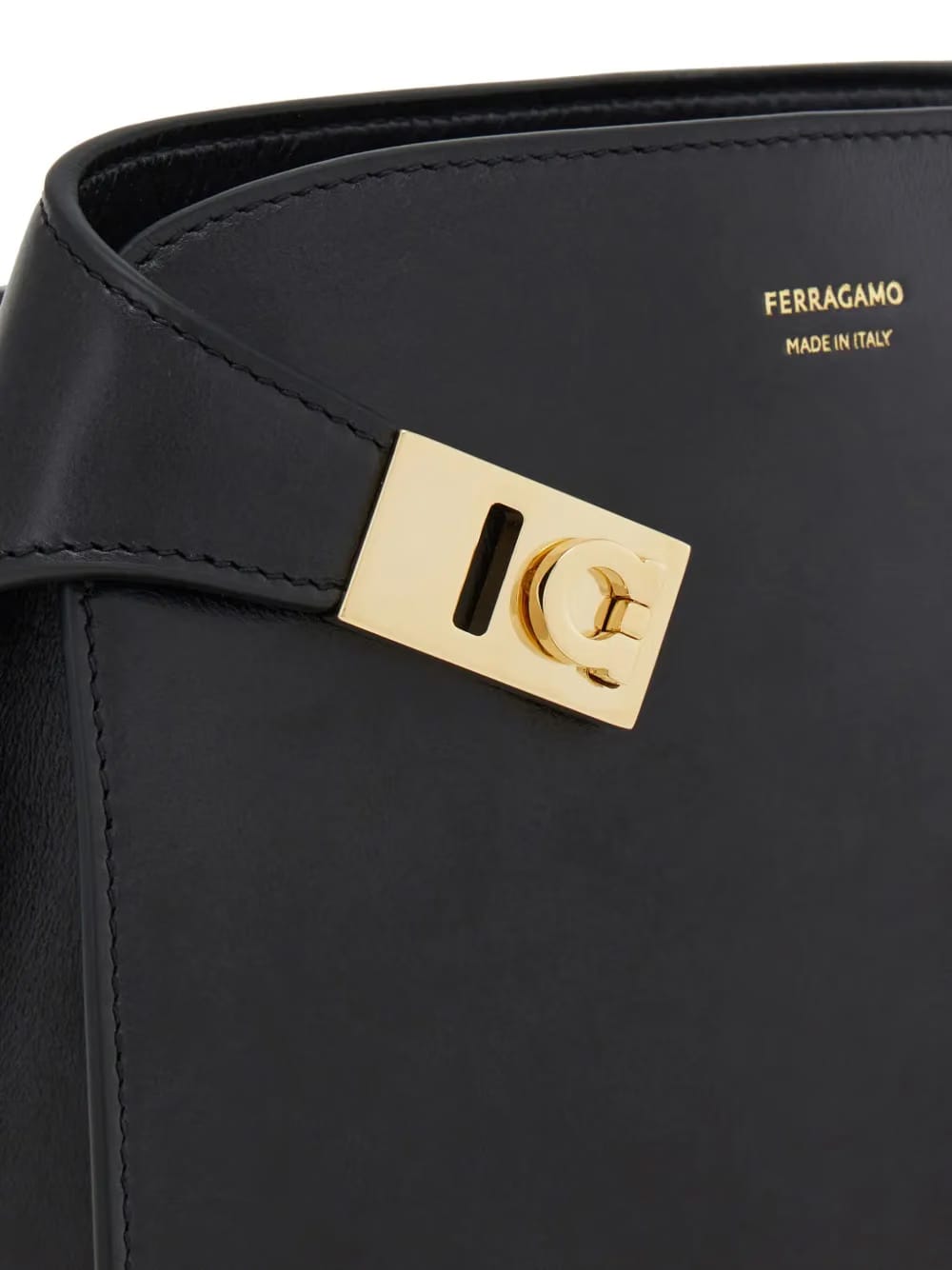 small Hug buckle belt bag