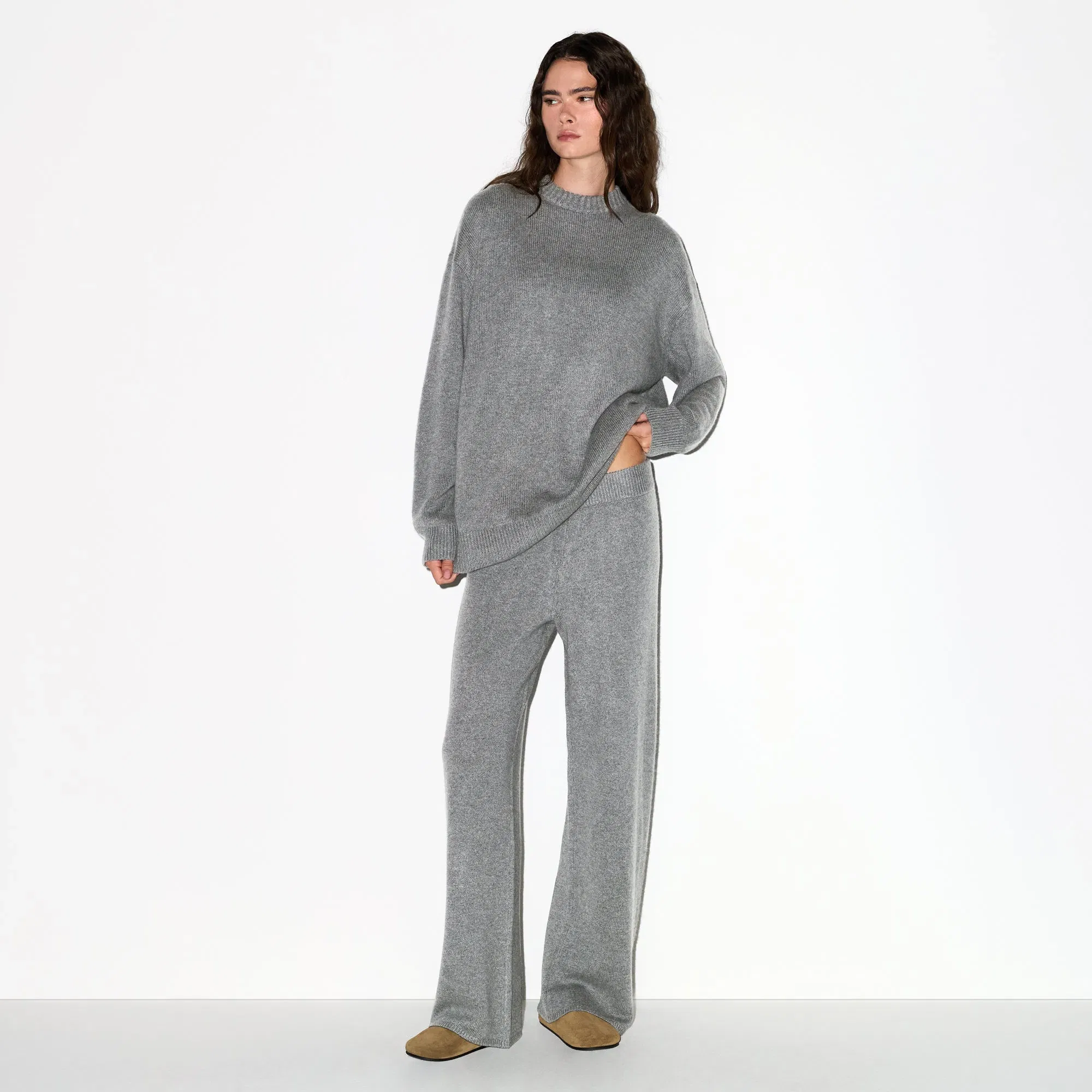 CASHMERE OVERSIZED SWEATER | DARK HEATHER GREY
