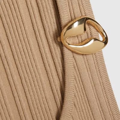Beige Buckle Knitted Vest