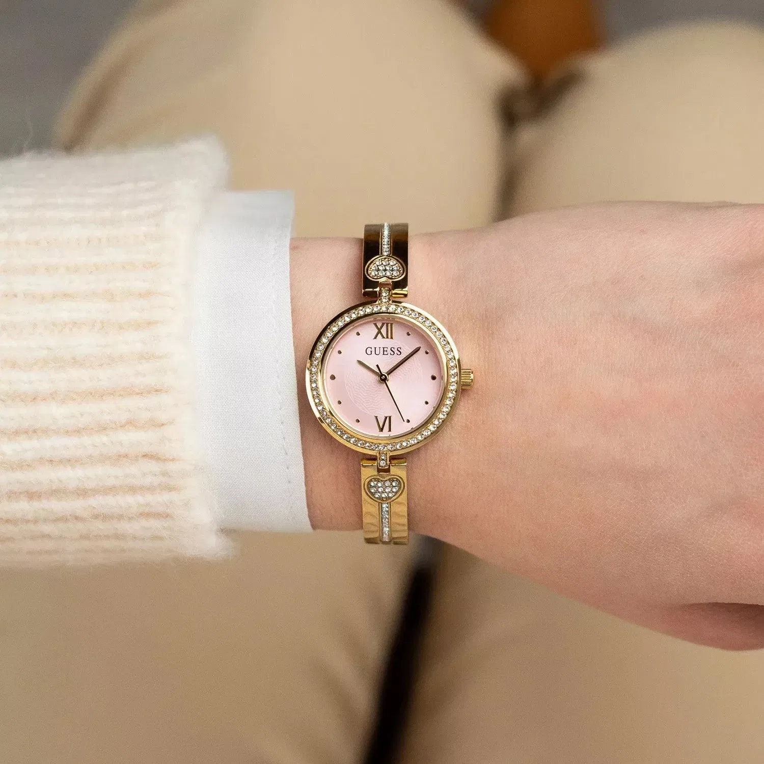 Guess Gb Lovey Women Quartz Pink Dial Analog Stainless Steel Gw0655L5