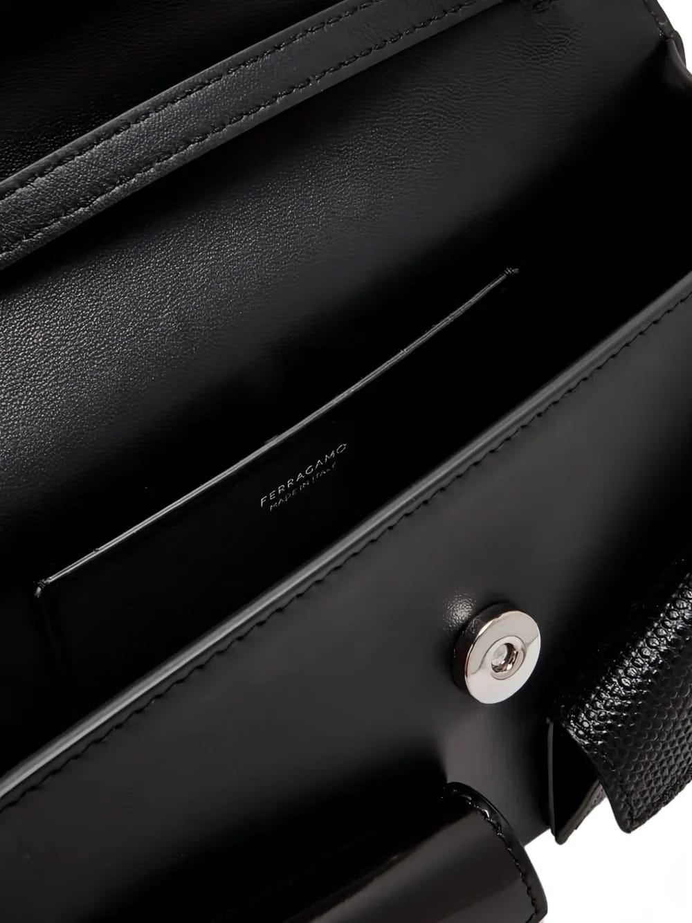 Hug multipocket mini bag