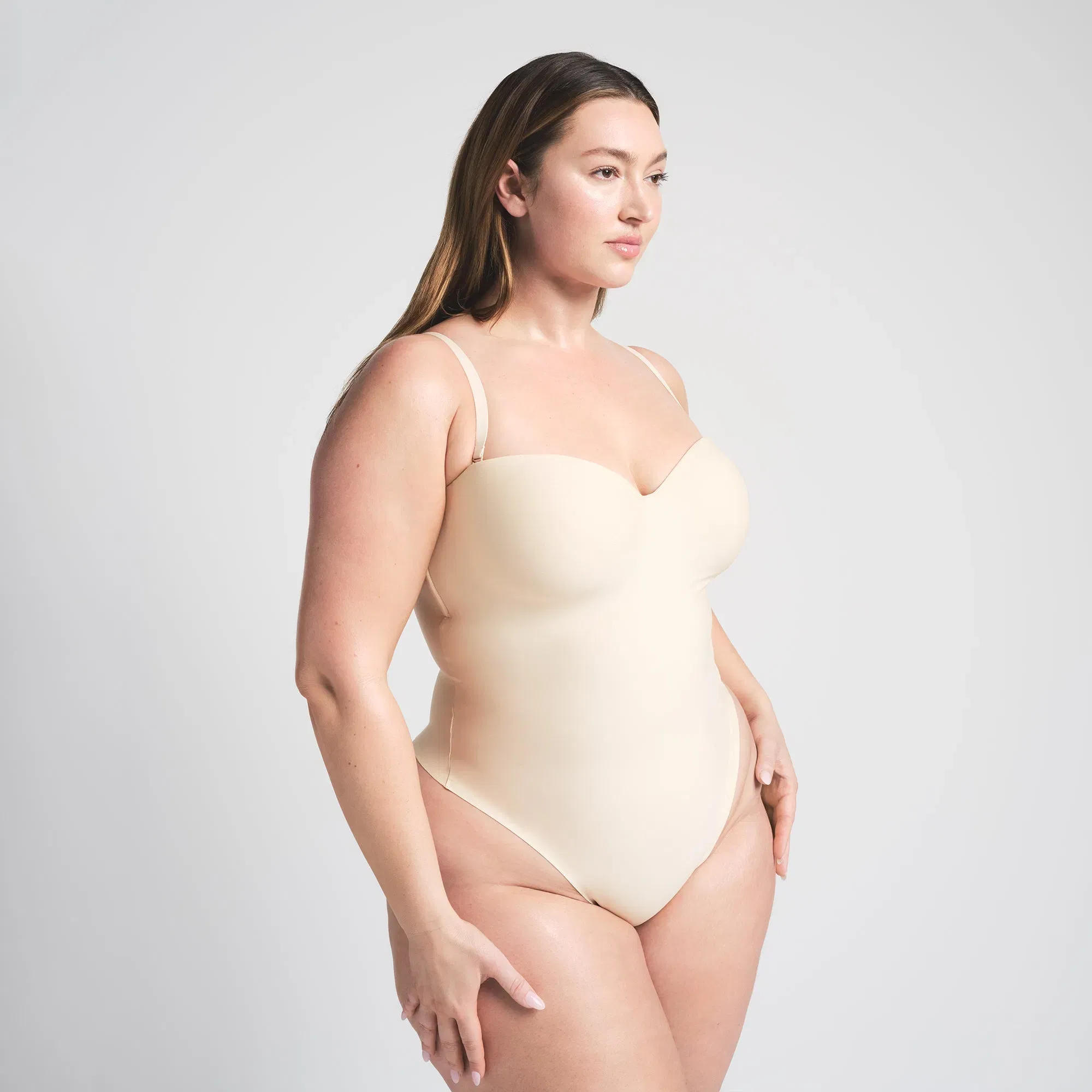 SKIMS BODY UNDERWIRE THONG BODYSUIT | SAND