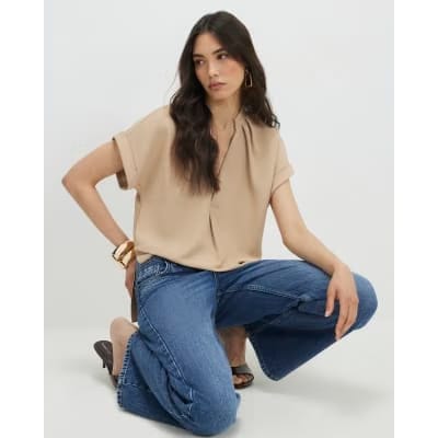 Brown Notch Neck T-Shirt