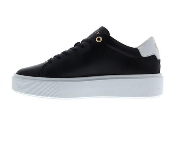 Lornea Trainers