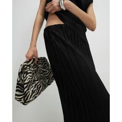 Black Plisse Midi Skirt