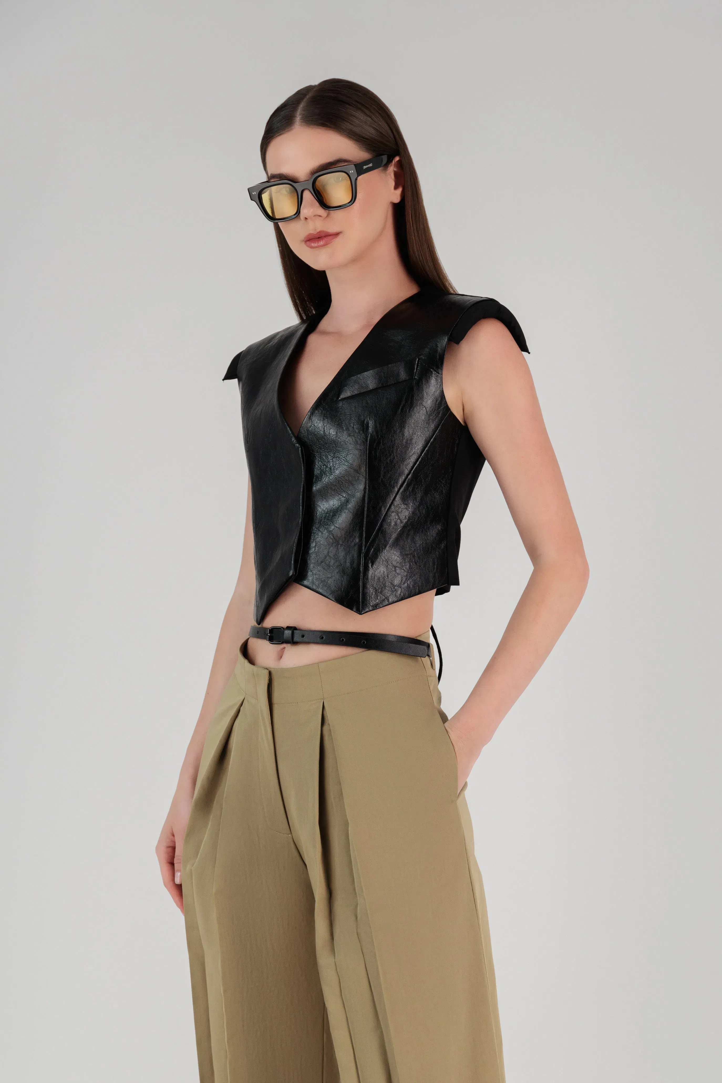 VEGAN LEATHER CROP VEST W/ SHOULDER PADS