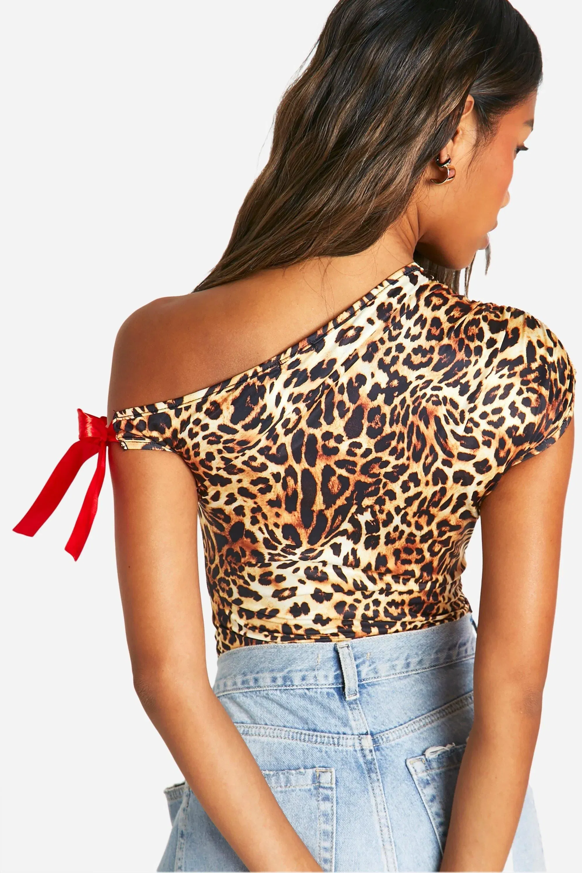 Slinky Asymmetric Ribbon Detail Top