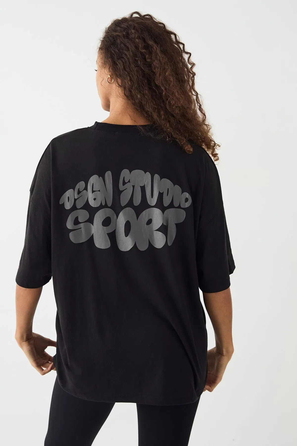 DSGN Studio Sport Printed Oversized T-Shirt