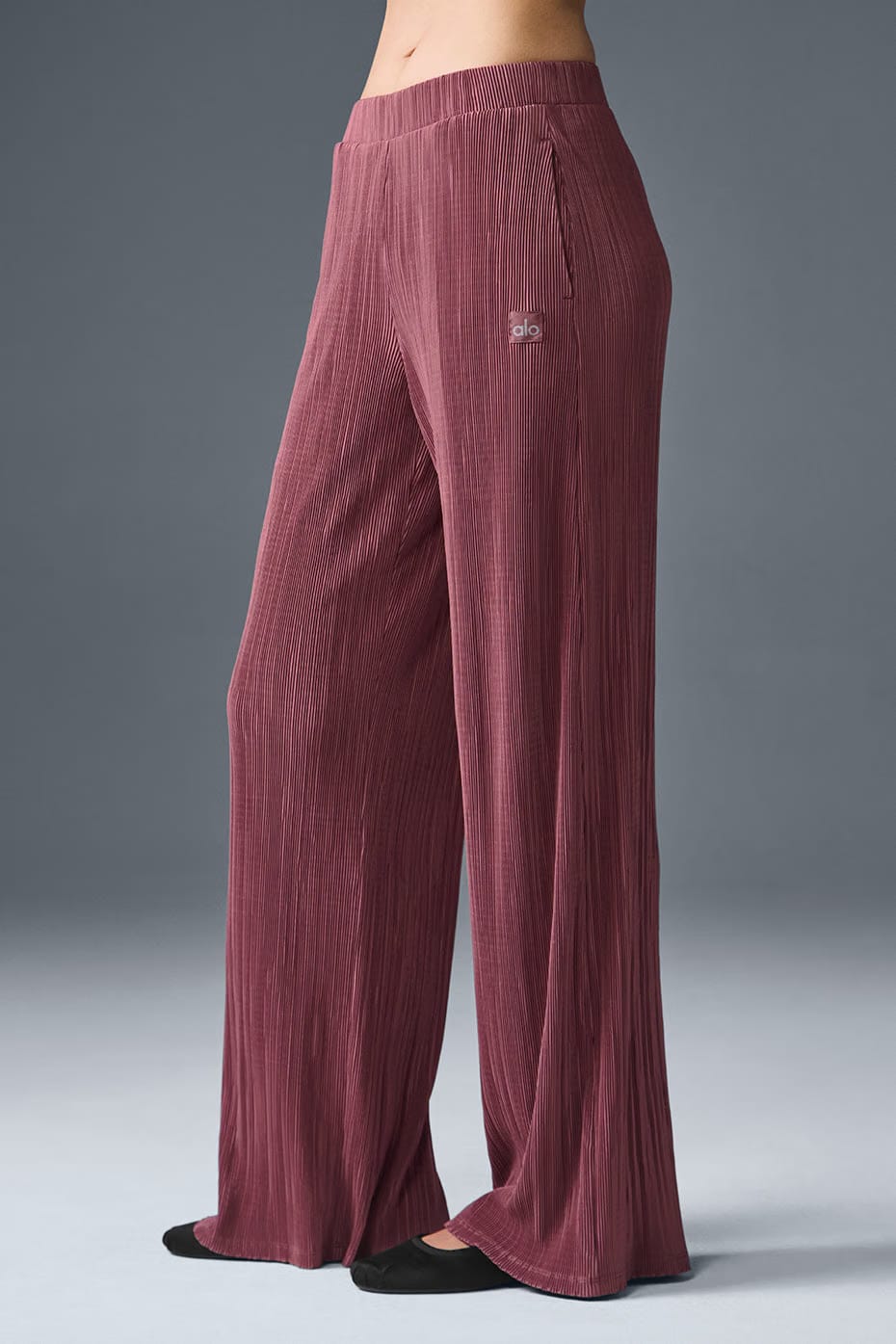 High-Waist Micro Plisse Straight Leg Pant