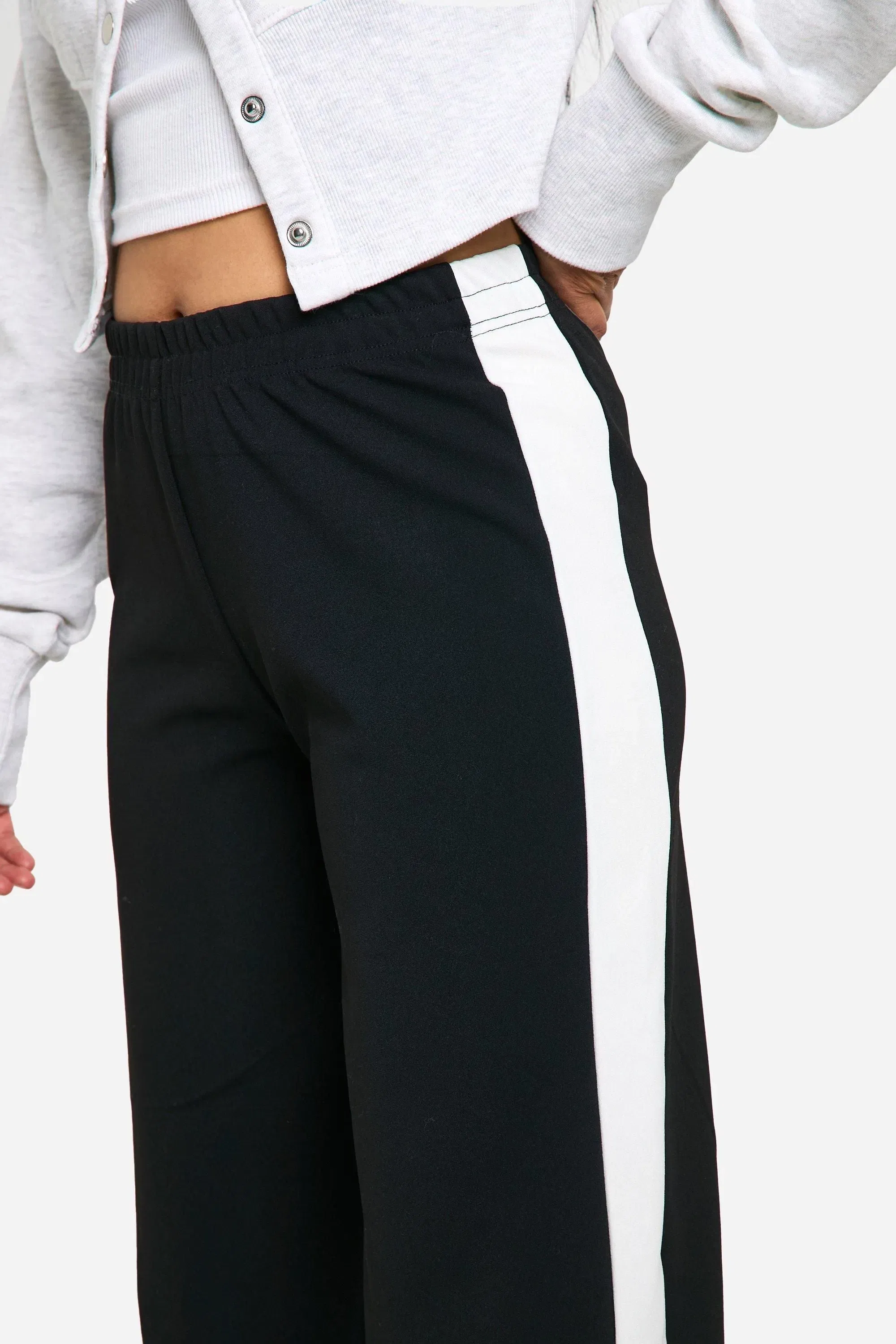 Petite Contrast Stripe Wide Leg Trouser