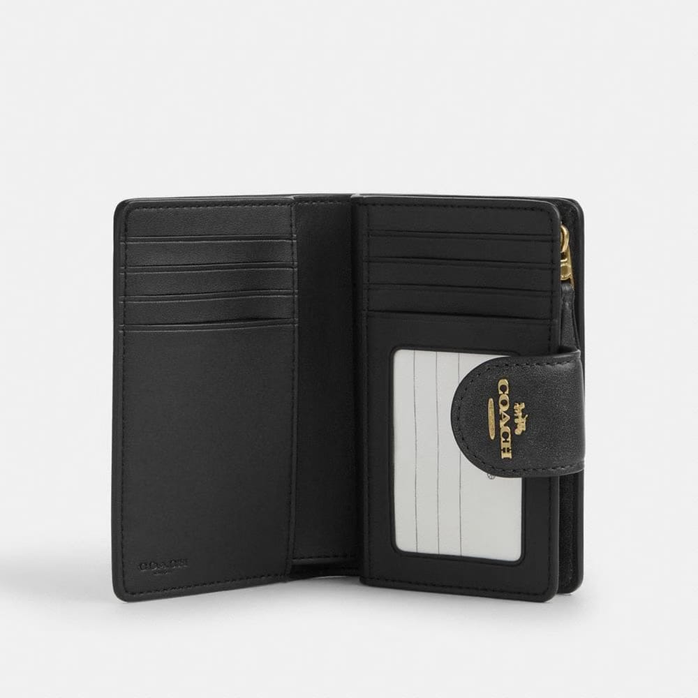 Medium Corner Zip Wallet In Loved Signature Canvas