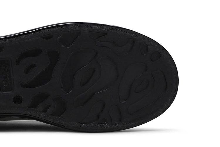 Alexander McQueen Oversized Sneaker Paint Dipped - Black