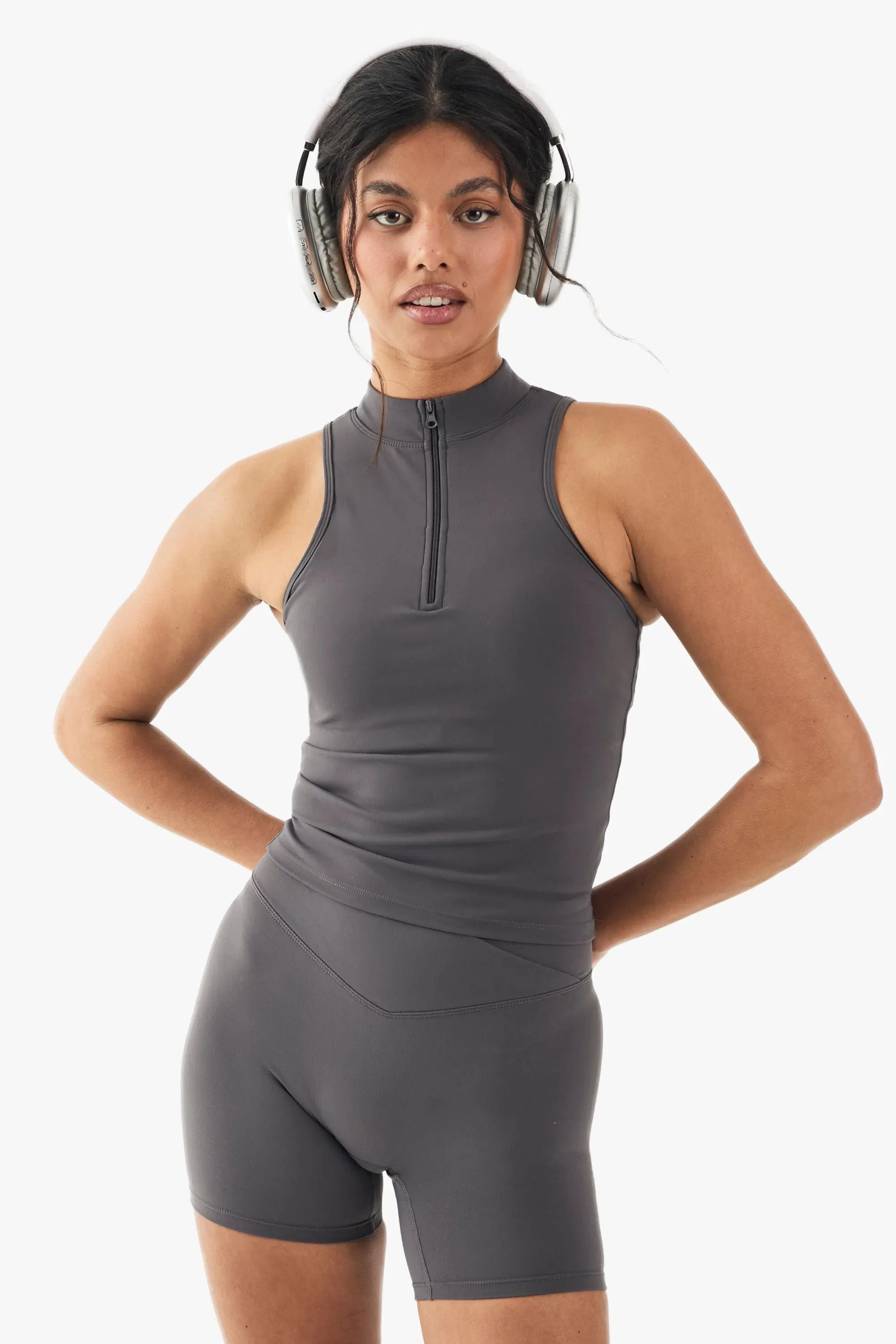 DSGN Studio Ultra Sculpt Padded Zip Racer Sports Bra