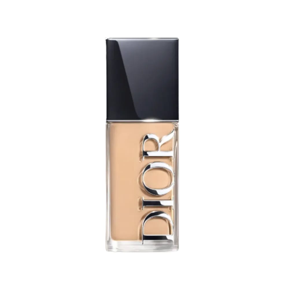 Dior Forever Skin Glow 2 Warm