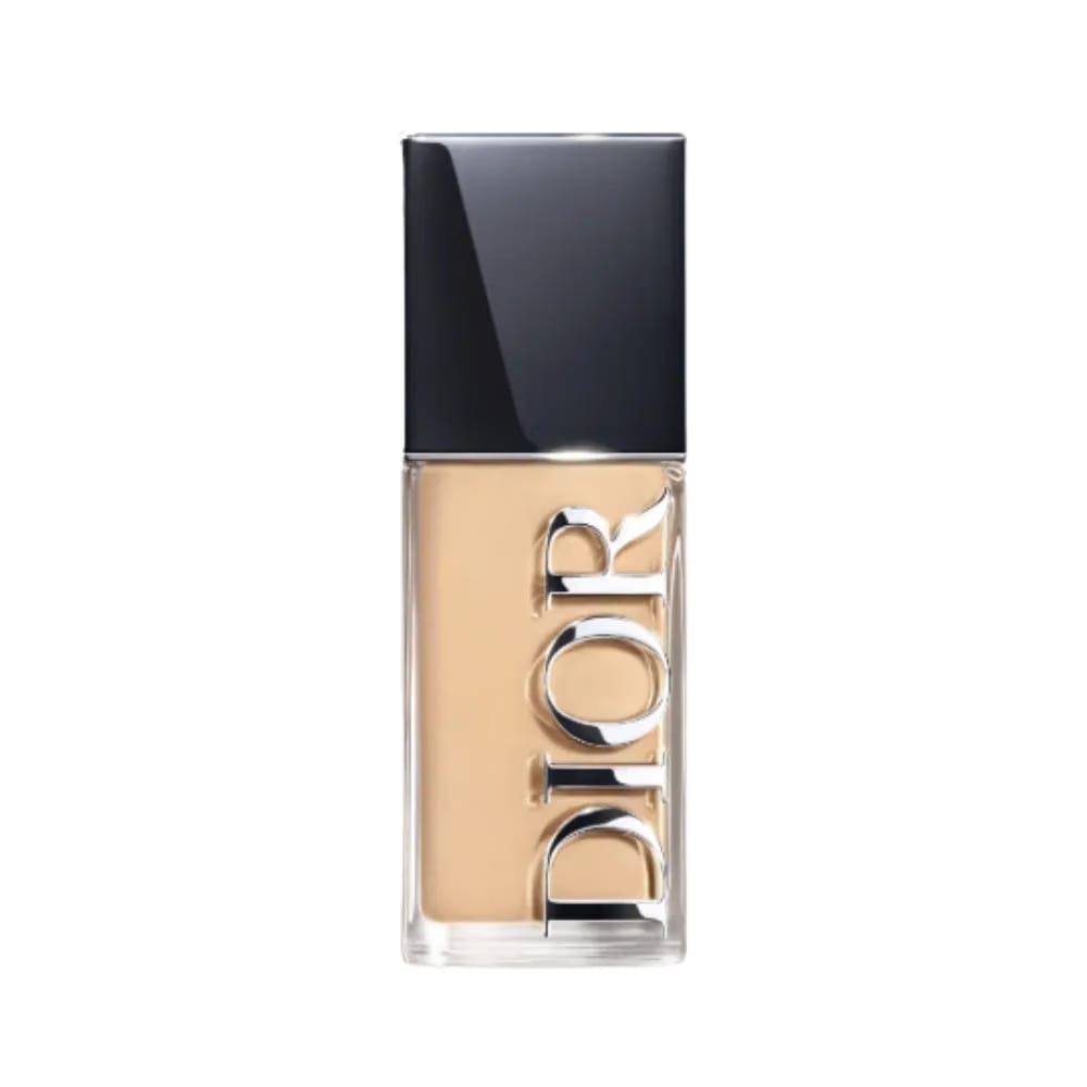 Dior Forever Skin Glow 2 Warm Olive