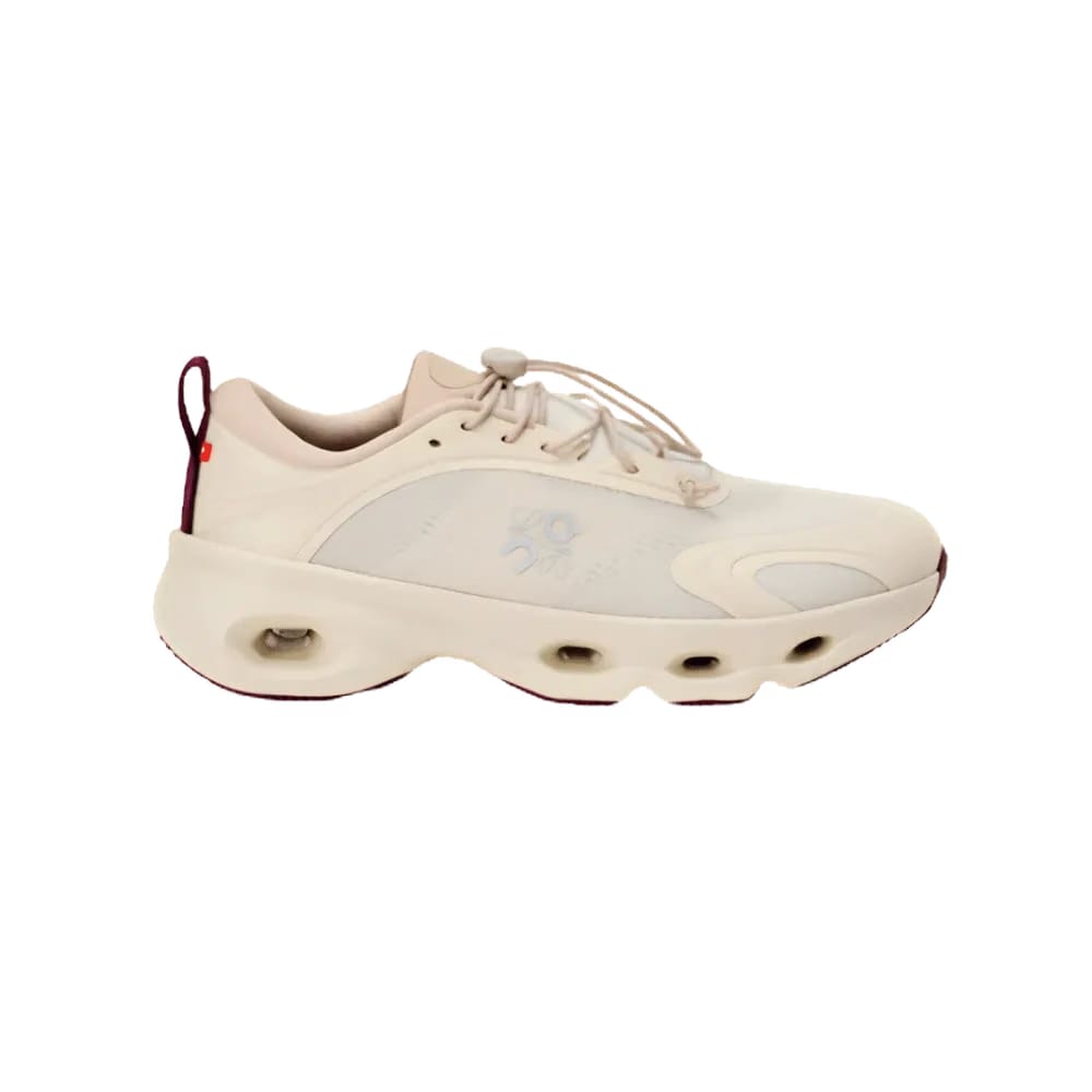 ON Running Cloudsolo Loewe BEIGE