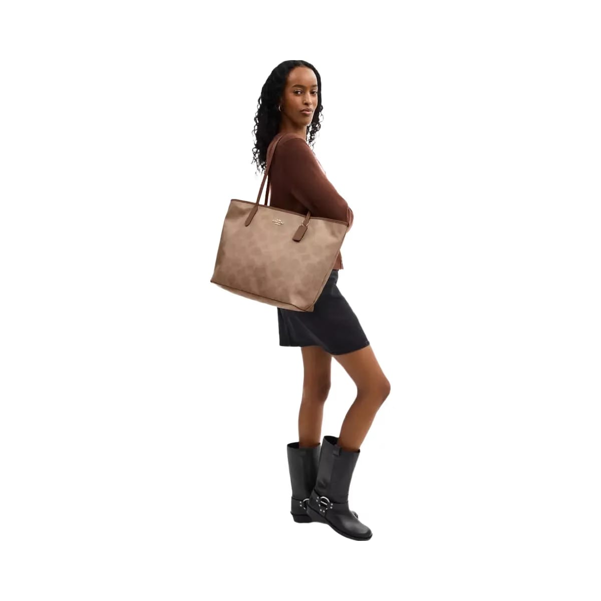 Coach Large City Tote Bag In Maxi Signature Canvas in Gold Tan Brown